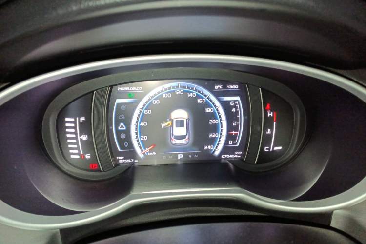 Used Geely Auto Emgrand X7 Sport 2016 1.8TD Automatic ZhiZun Version Instrument Cluster