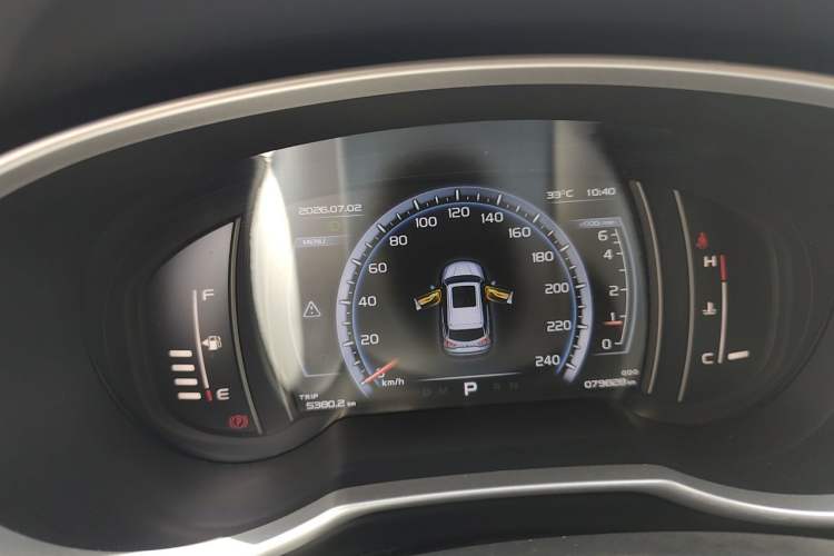 Used Geely Auto Emgrand X7 Sport 2016 1.8TD Automatic ZhiZun Version Instrument Cluster
