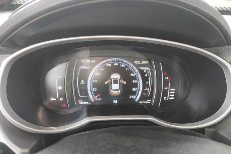 Used Geely Auto Emgrand X7 Sport 2016 2.0L Manual Smart Connect Version Instrument Cluster