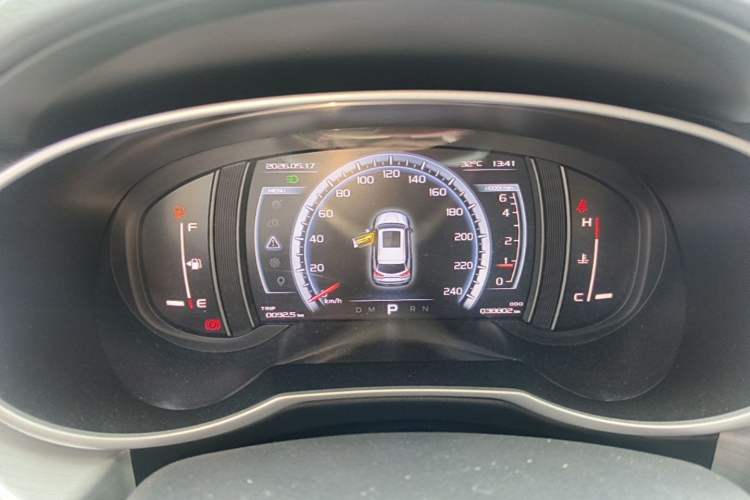Used Geely Auto Emgrand X7 Sport 2016 1.8TD Automatic Smart Connectivity Version Instrument Cluster