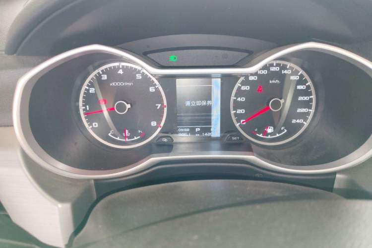 Used Geely Auto Emgrand X7 Sport 2016 1.8TD Automatic ZhiShang Model Instrument Cluster