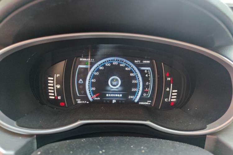 Used Geely Auto Emgrand X7 Sport 2016 1.8TD Automatic ZhiZun Version Instrument Cluster