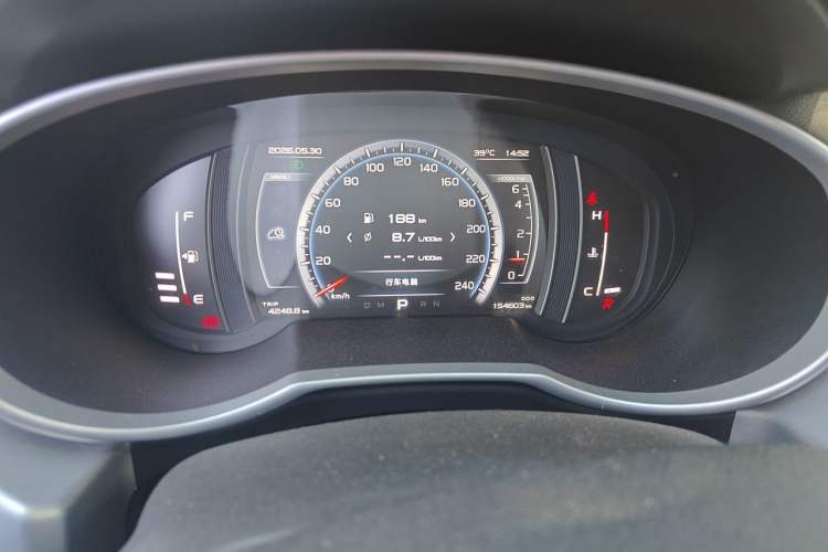 Used Geely Auto Emgrand X7 Sport 2016 1.8TD Automatic Smart Model Instrument Cluster