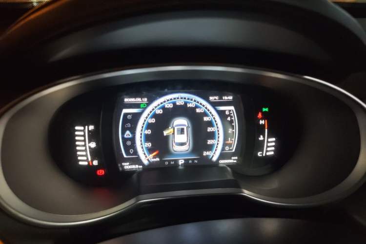 Used Geely Auto Emgrand X7 Sport 2016 1.8TD Automatic Smart Model Instrument Cluster