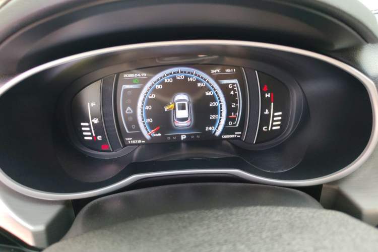 Used Geely Auto Emgrand X7 Sport 2016 1.8TD Automatic ZhiShang Model Instrument Cluster