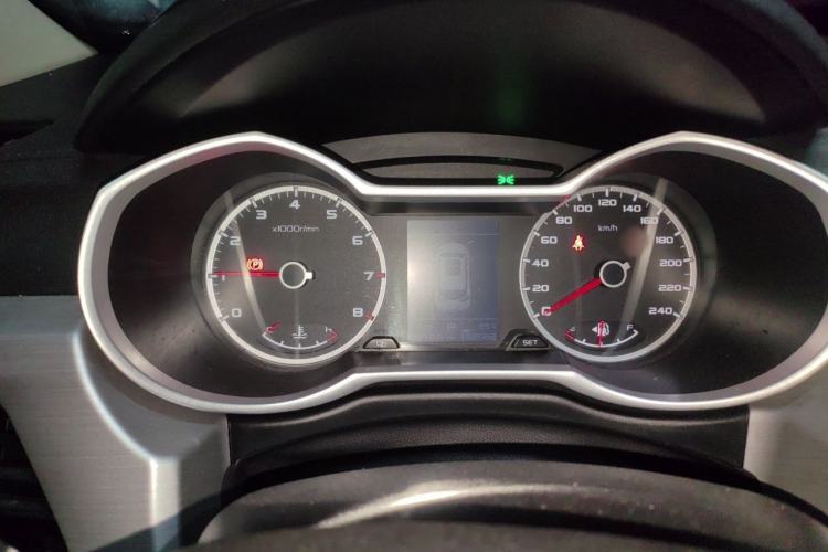 Used Geely Auto Emgrand X7 Sport 2016 1.8TD Automatic Smart Connectivity Version Instrument Cluster