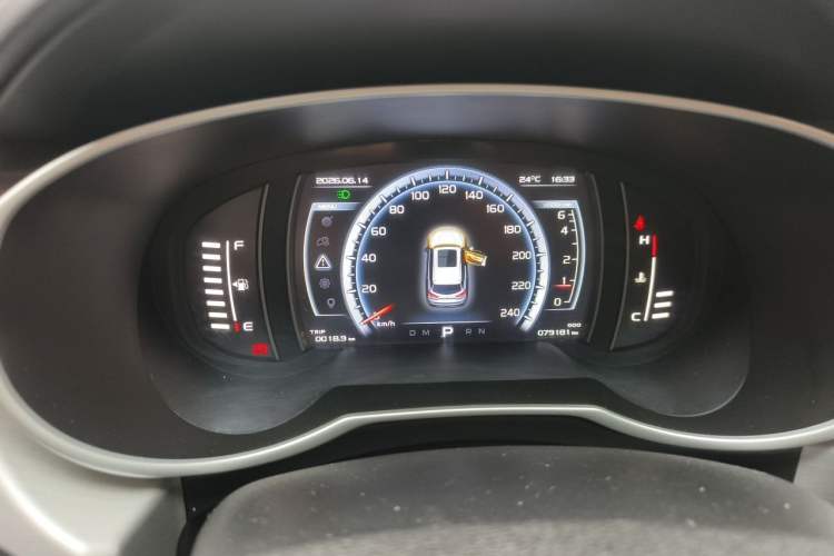 Used Geely Auto Emgrand X7 Sport 2016 1.8TD Automatic Smart Model Instrument Cluster