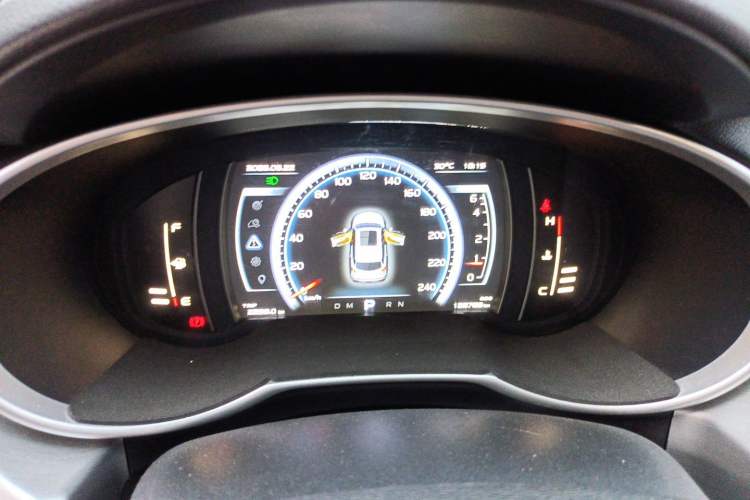 Used Geely Auto Emgrand X7 Sport 2016 1.8TD Automatic ZhiZun Version Instrument Cluster