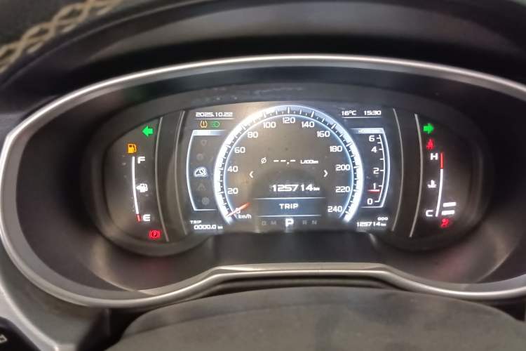 Used Geely Auto Emgrand X7 Sport 2016 1.8TD Automatic Smart Connectivity Version Instrument Cluster