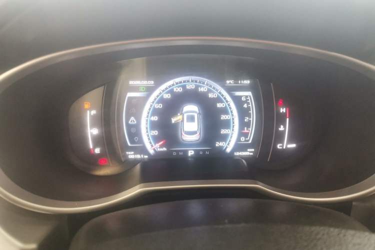 Used Geely Auto Emgrand X7 Sport 2016 1.8TD Automatic All-Wheel-Drive ZhiZun Edition Instrument Cluster