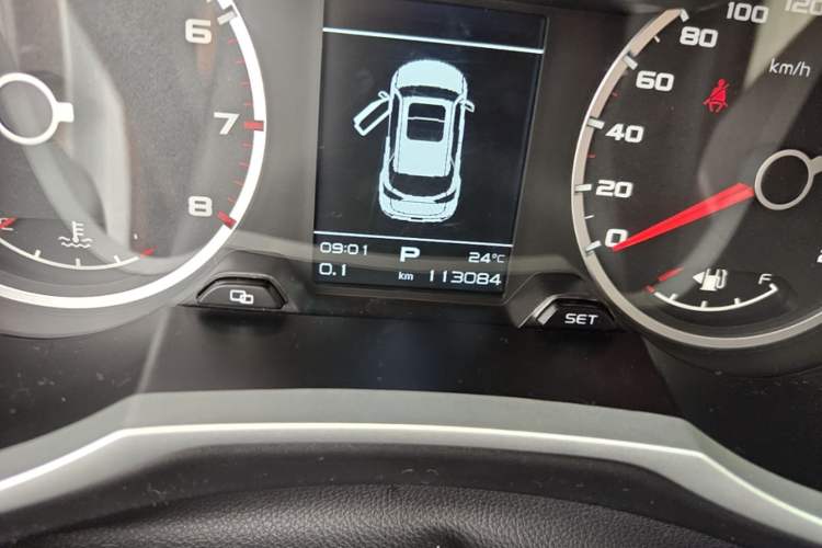 Used Geely Auto Emgrand X7 Sport 2016 1.8TD Automatic ZhiShang Model Instrument Cluster