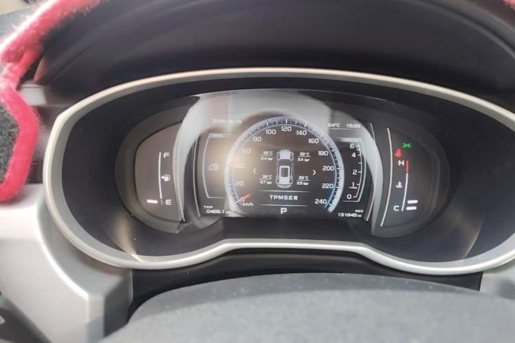 Used Geely Auto Emgrand X7 Sport 2016 1.8TD Automatic ZhiShang Model Instrument Cluster