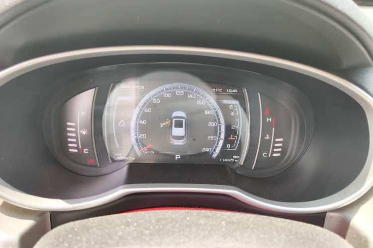 Used Geely Auto Emgrand X7 Sport 2016 1.8TD Automatic ZhiZun Version Instrument Cluster