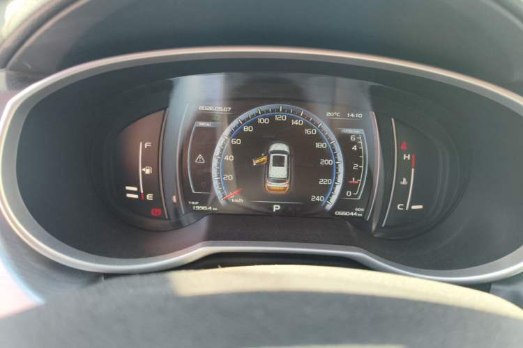 Used Geely Auto Emgrand X7 Sport 2016 1.8TD Automatic ZhiZun Version Instrument Cluster