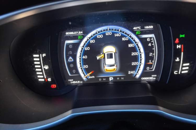 Used Geely Auto Emgrand X7 Sport 2016 1.8TD Automatic All-Wheel Drive Smart Version Instrument Cluster