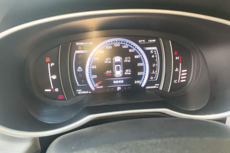 Used Geely Auto Emgrand X7 Sport 2016 1.8TD Automatic Smart Connectivity Version Instrument Cluster