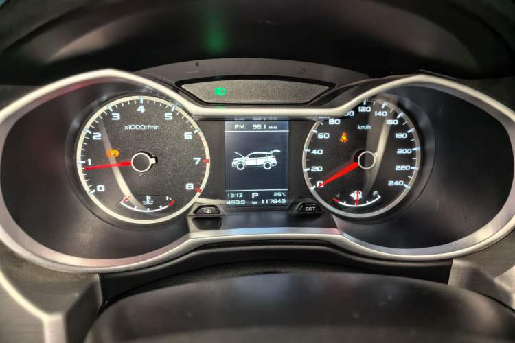 Used Geely Auto Emgrand X7 Sport 2016 1.8TD Automatic ZhiShang Model Instrument Cluster