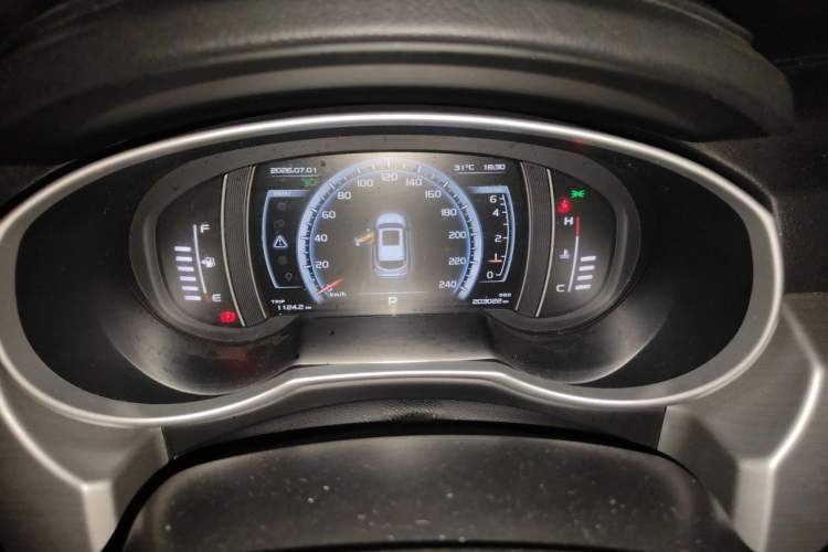 Used Geely Auto Emgrand X7 Sport 2016 1.8TD Automatic Smart Model Instrument Cluster