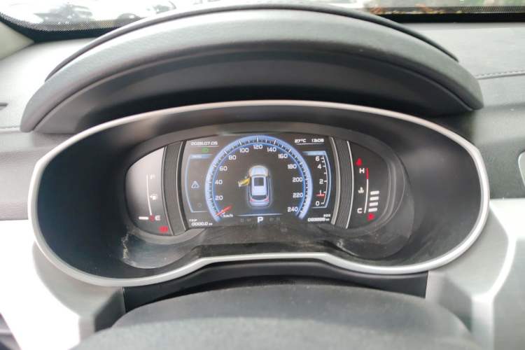 Used Geely Auto Emgrand X7 Sport 2016 1.8TD Automatic Smart Model Instrument Cluster