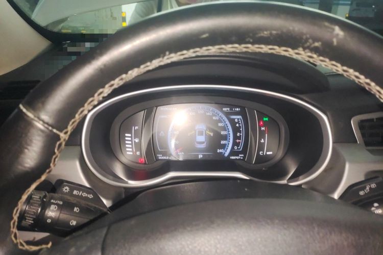 Used Geely Auto Emgrand X7 Sport 2016 1.8TD Automatic ZhiZun Version Instrument Cluster