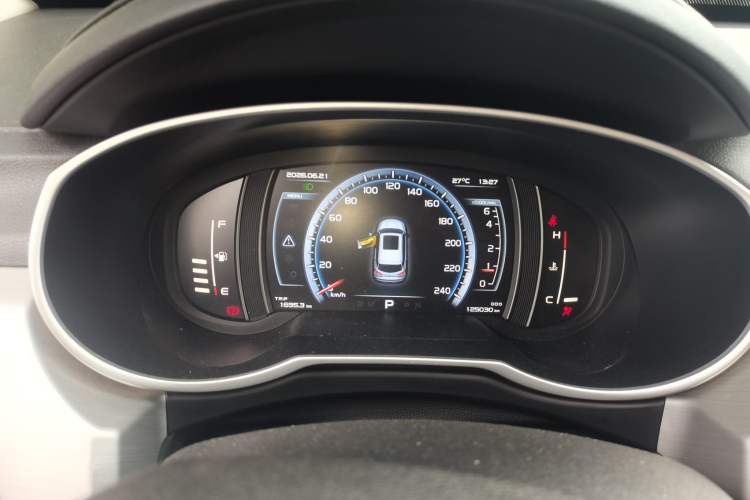 Used Geely Auto Emgrand X7 Sport 2016 1.8TD Automatic Smart Model Instrument Cluster