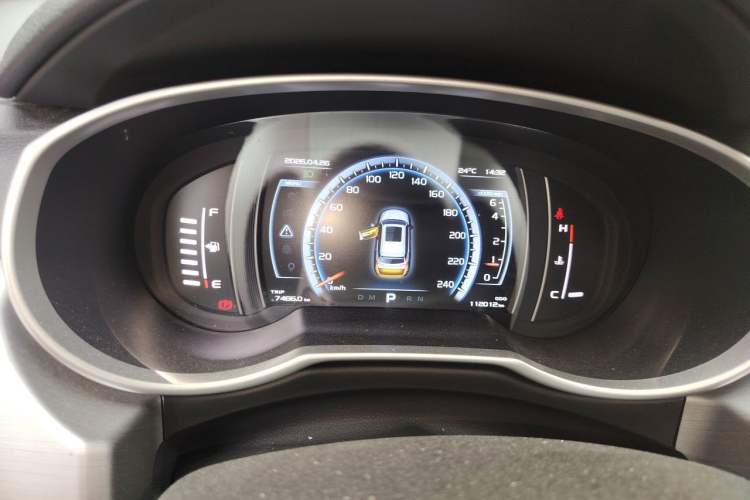 Used Geely Auto Emgrand X7 Sport 2016 1.8TD Automatic ZhiZun Version Instrument Cluster