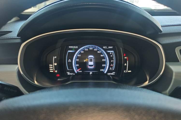 Used Geely Auto Emgrand X7 Sport 2016 1.8TD Automatic Smart Model Instrument Cluster