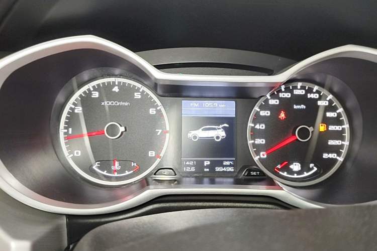 Used Geely Auto Emgrand X7 Sport 2016 1.8TD Automatic ZhiShang Model Instrument Cluster