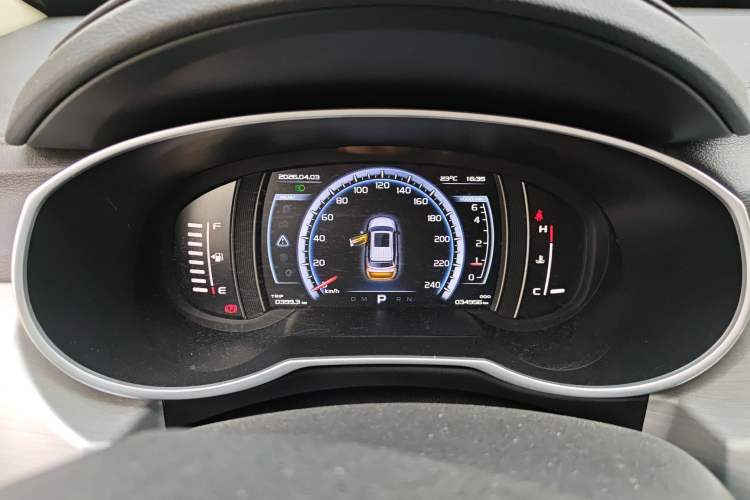 Used Geely Auto Emgrand X7 Sport 2016 1.8TD Automatic Smart Connectivity Version Instrument Cluster