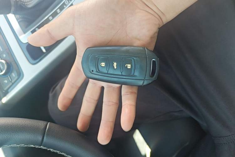 Used Geely Auto Emgrand X7 Sport 2016 1.8TD Automatic Smart Model Interior 1