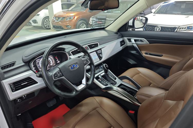 Used Geely Auto Emgrand X7 Sport 2016 1.8TD Automatic ZhiZun Version Interior 1