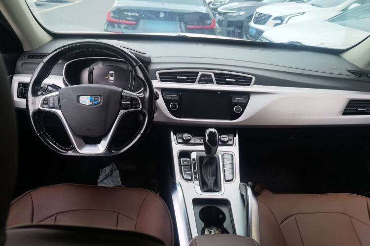Used Geely Auto Emgrand X7 Sport 2016 1.8TD Automatic ZhiZun Version Interior 2