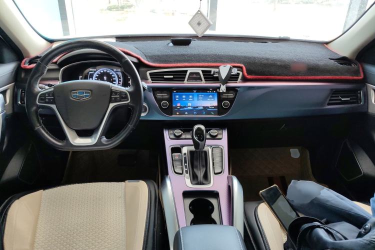 Used Geely Auto Emgrand X7 Sport 2016 1.8TD Automatic Smart Model Interior 2