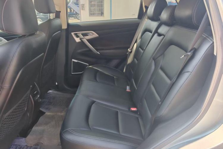 Used Geely Auto Emgrand X7 Sport 2016 1.8TD Automatic Smart Model Interior 3