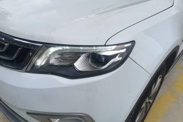 Used Geely Auto Emgrand X7 Sport 2016 1.8TD Automatic Smart Model Left Front Headlight