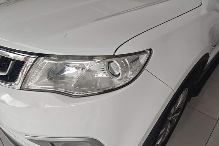 Used Geely Auto Emgrand X7 Sport 2016 1.8TD Automatic Smart Connectivity Version Left Front Headlight