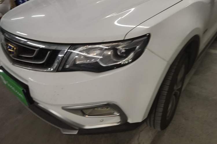 Used Geely Auto Emgrand X7 Sport 2016 1.8TD Automatic ZhiZun Version Left Front Headlight