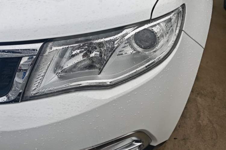 Used Geely Auto Emgrand X7 Sport 2016 1.8TD Automatic Smart Connectivity Version Left Front Headlight