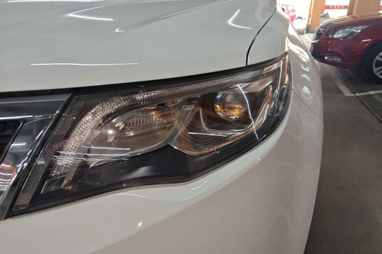 Used Geely Auto Emgrand X7 Sport 2016 1.8TD Automatic Smart Model Left Front Headlight