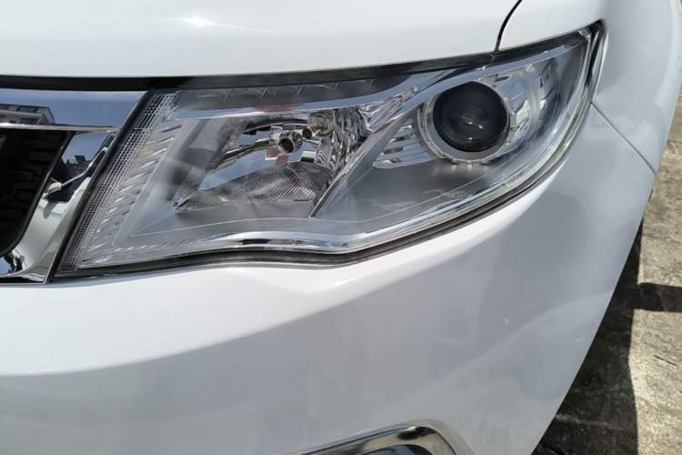 Used Geely Auto Emgrand X7 Sport 2016 1.8TD Automatic Smart Connectivity Version Left Front Headlight