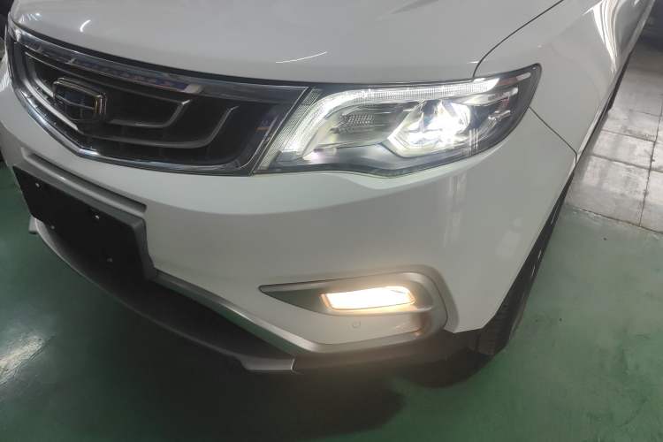 Used Geely Auto Emgrand X7 Sport 2016 1.8TD Automatic Smart Model Left Front Headlight