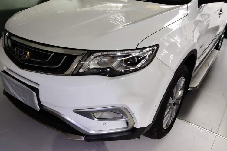 Used Geely Auto Emgrand X7 Sport 2016 1.8TD Automatic ZhiZun Version Left Front Headlight