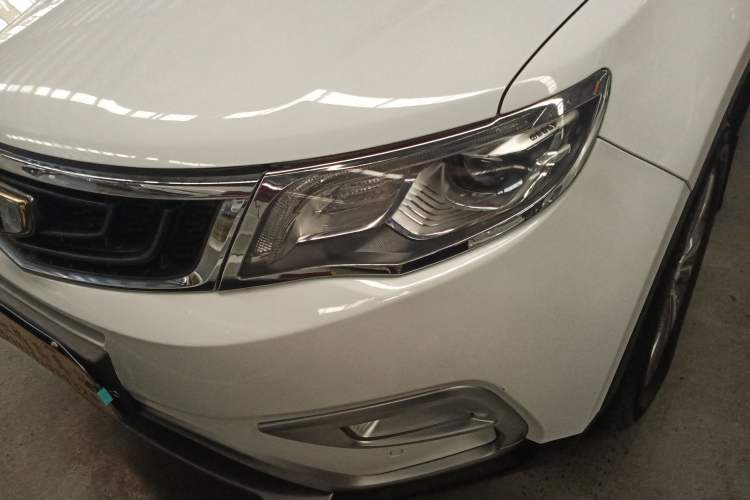 Used Geely Auto Emgrand X7 Sport 2016 1.8TD Automatic Smart Model Left Front Headlight