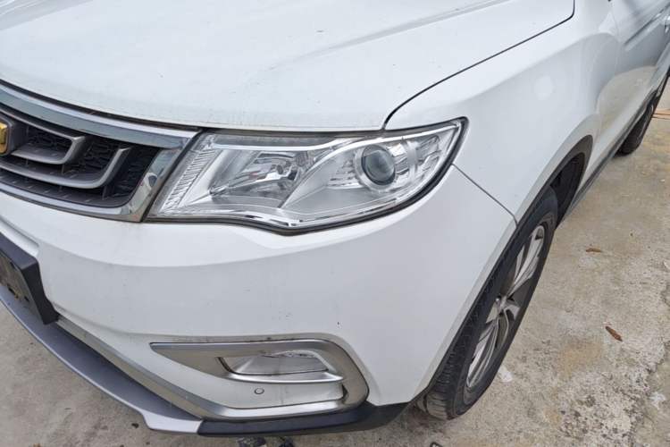 Used Geely Auto Emgrand X7 Sport 2016 2.0L Manual ZhiShang Version Left Front Headlight