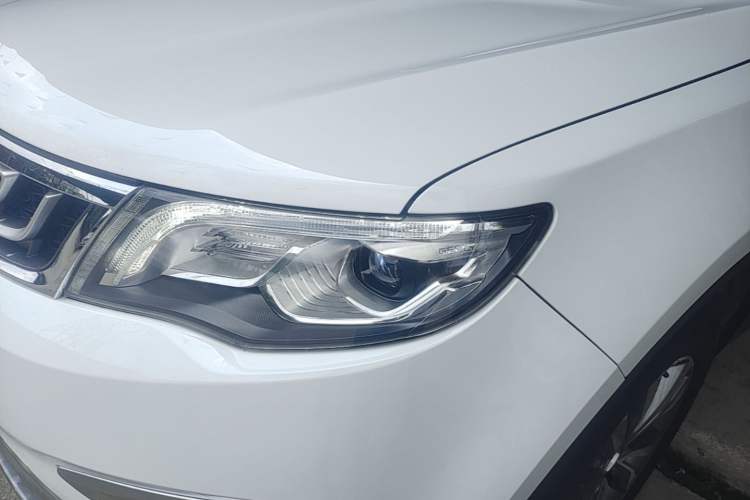 Used Geely Auto Emgrand X7 Sport 2016 1.8TD Automatic Smart Model Left Front Headlight