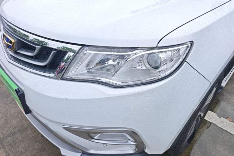 Used Geely Auto Emgrand X7 Sport 2016 1.8TD Automatic ZhiShang Model Left Front Headlight
