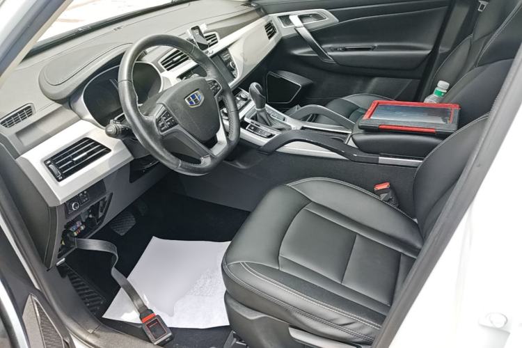 Used Geely Auto Emgrand X7 Sport 2016 1.8TD Automatic Smart Connectivity Version Left Front Seat