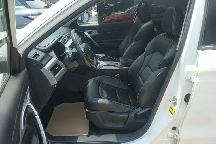 Used Geely Auto Emgrand X7 Sport 2016 1.8TD Automatic Smart Connectivity Version Left Front Seat