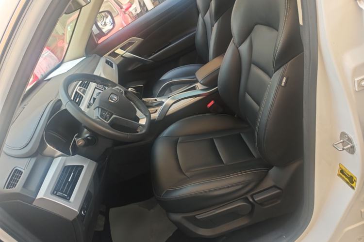 Used Geely Auto Emgrand X7 Sport 2016 1.8TD Automatic Smart Connectivity Version Left Front Seat