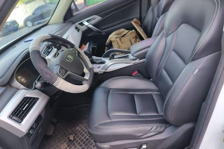 Used Geely Auto Emgrand X7 Sport 2016 1.8TD Automatic Smart Connectivity Version Left Front Seat